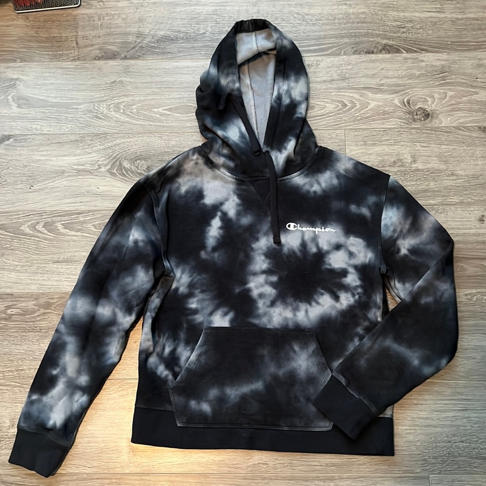 Ladies Tie-Dye Champion Sweatshirt